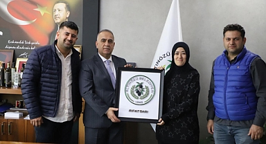 El Emeği Göz Nuru Tabloyla Altınözü’ne Sanat Dokunuşu