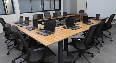 Gençlere Teknoloji Ve Bilim Eğitimi Fırsatı