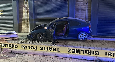 Hatay'da otomobilin çarptığı yaya hayatını kaybetti, sürücü yaralandı