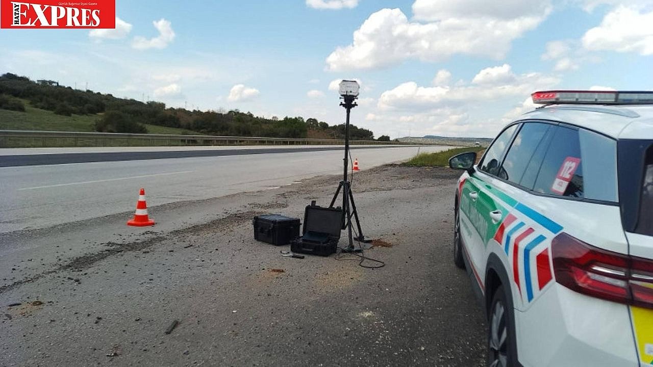 SÜRÜCÜLERE DİKKAT! OTOYOLLARDA 130 KM/S SINIRI BAŞLADI...