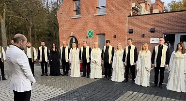 Medeniyetler Korosu Atatürk’ü Brüksel’de Andı