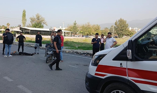 Motosikletler Çarpıştı Sürücüleri Yere Savruldu