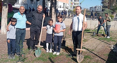 Öğrenciler Doğayla El Ele