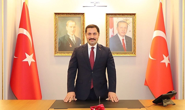 Öğretmenler, Medeniyetimizin Işığını Taşıyan Kutlu Rehberlerdir