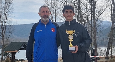 Ömer Faruk Kurt ve Takımı Bölgesel Kros Ligi’nde Üçüncü Oldu