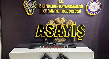 Silahlar Ele Geçirildi, İki Şüpheli Tutuklandı