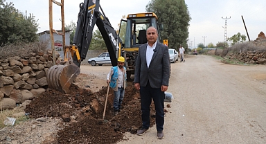 Sürekli Arıza Yapan 25 Yıllık Su Hattı Yenilendi