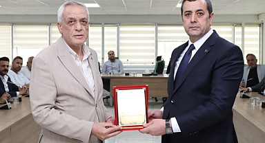 Terörle Mücadeleye Destek Veren İsimlere Plaket