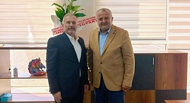 Tutar’dan Defne Tapu Müdürü Teksin’e Ziyaret