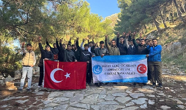 Ülkü Ocakları Hatay’dan Doğa Yürüyüşü