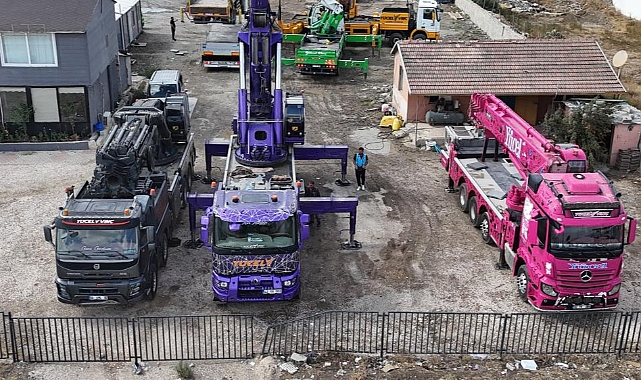 Vinçlerini Rengarenk Hale Getirerek İnşaat Sektörüne Renk Kattı