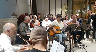 Vitem Türk Müziği Topluluğu'dan Öğretmenler Günü Konseri