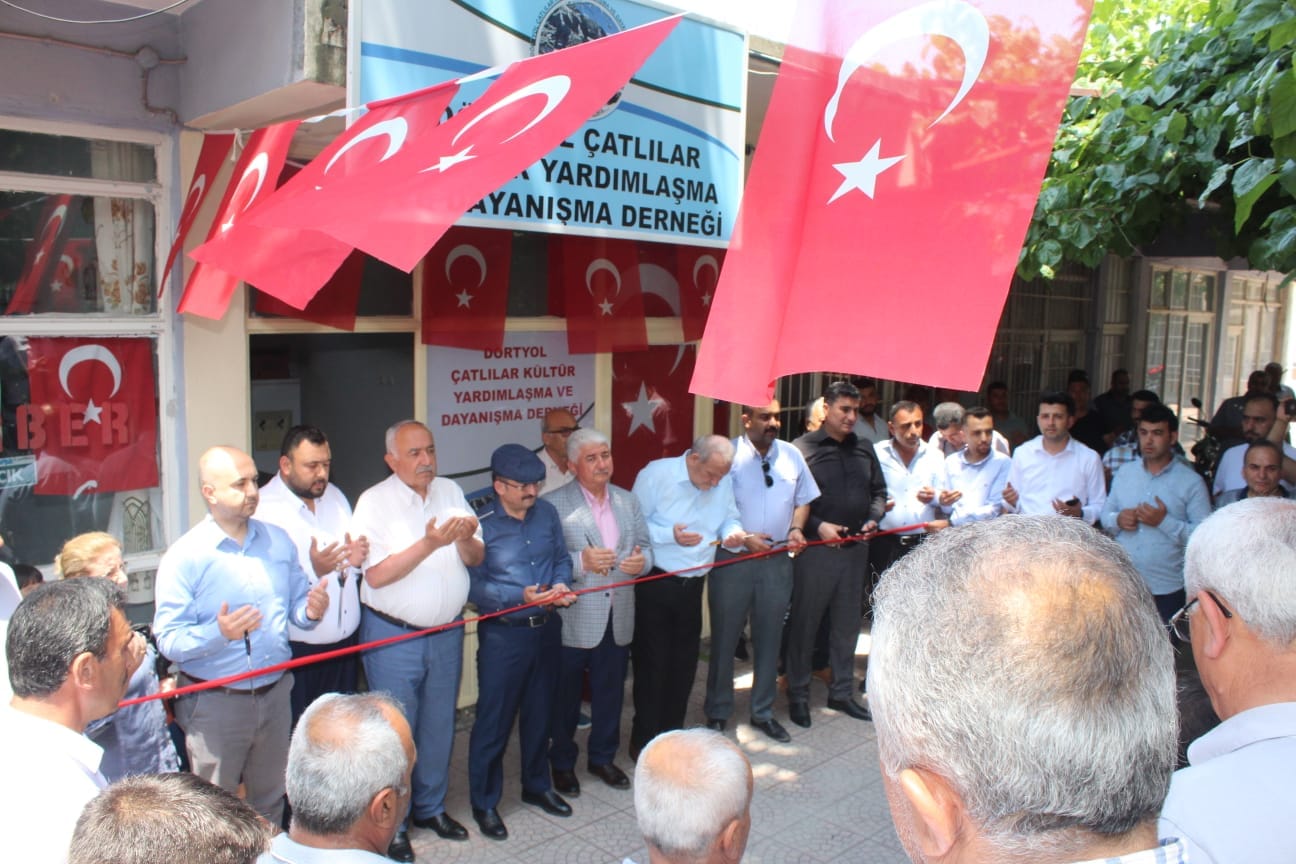 DÖRTYOL'DA 17 BİN NÜFUSLU SÜLALE ÖRGÜTLENİP BULUŞTU