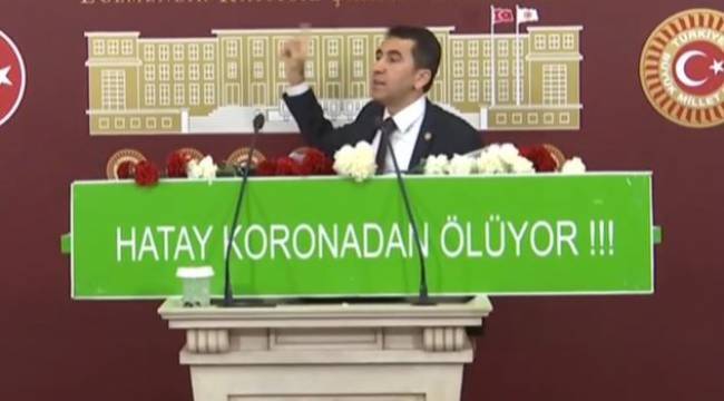 CHP'li Serkan Topal’dan Tabutlu çağrı: Hatay Yaşasın Koronodan Ölmesin!