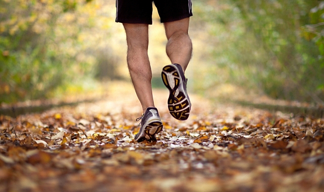 SAĞLIKLI  YAŞAMIN  ANAHTARI  DÜZENLİ  YÜRÜYÜŞ