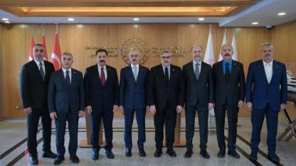 Bakan Uraloğlu: Hatay’ın Yanındayız, Çalışmalarımız Aralıksız Sürüyor