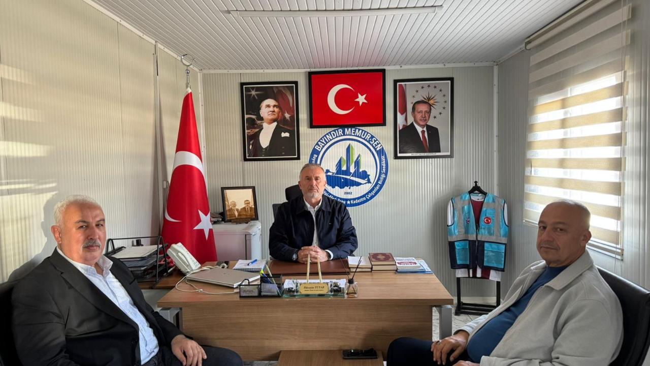 BAŞKAN TUTAR YEŞİLAY HEYETİNİ AĞIRLADI