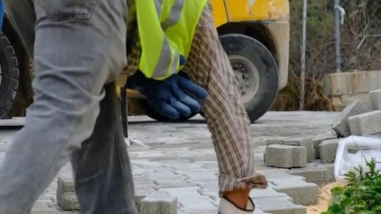 DEFNE BELEDİYESİ GECE GÜNDÜZ SAHADA