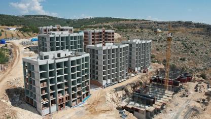 TOKİ İNŞAATINDA AKILALMAZ KAZA!