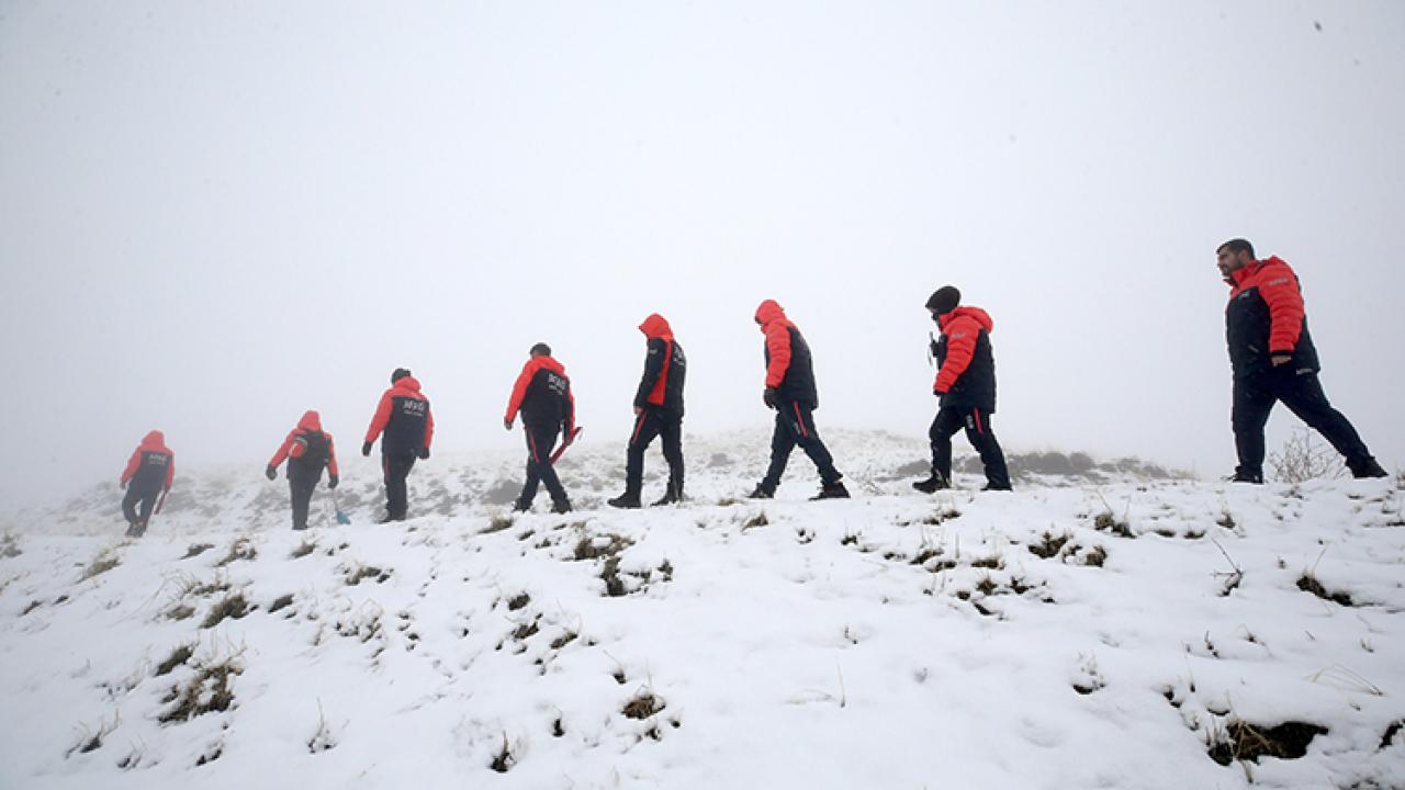 AFAD EKİPLERİ DEPREMLERE HAZIR