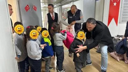 Almanya’dan Depremzede Yetim ve Öksüzlere Yardım