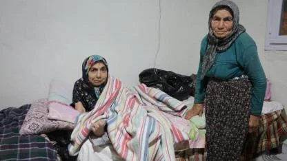 Anne, Bedensel Engelli Kızına Ömrünü Adadı