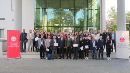 Bir Kare, Bin Kelime