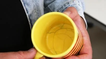 Çatlak seramik kap ve kupalar bakteri üretme riski taşıyor