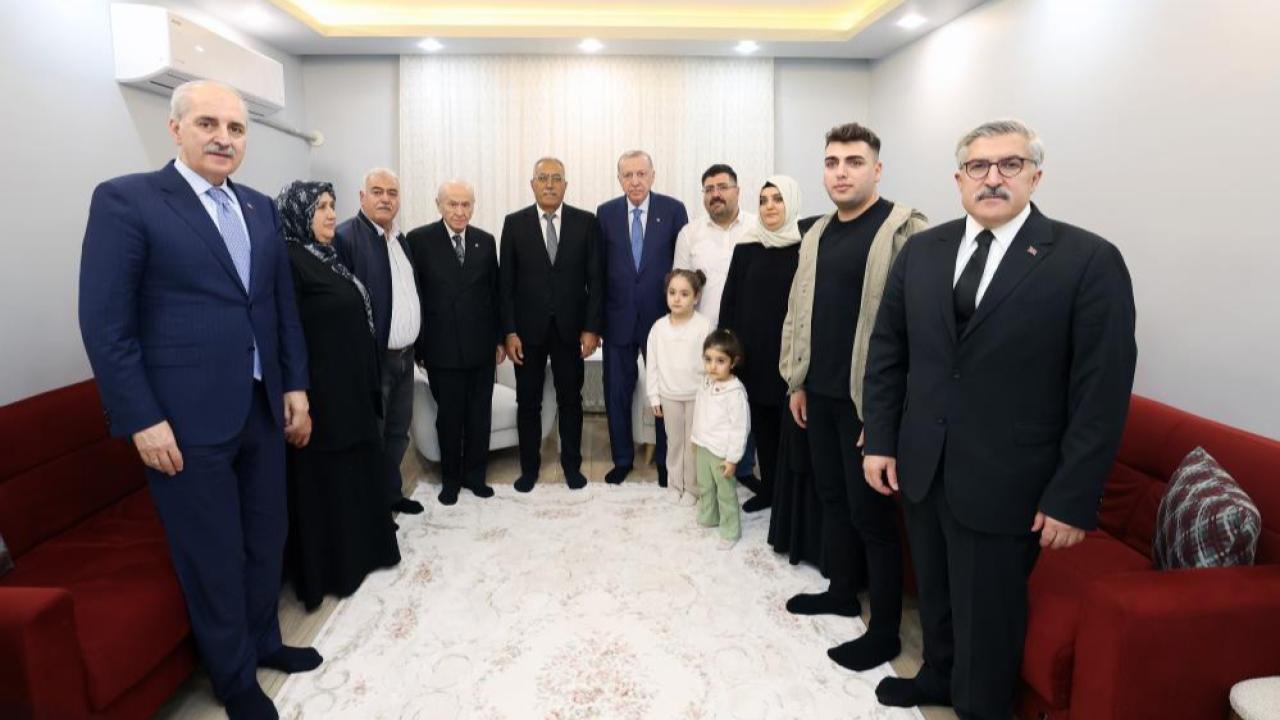 Cumhurbaşkanı Erdoğan, Karakuş Ailesini Yeni Yuvasında Ziyaret Etti