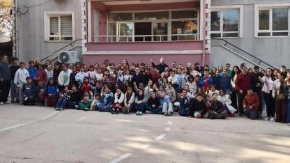 Depremin Gölgesinde Eğitime Umut Işığı