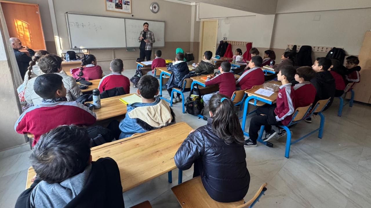 Doğru Fırçalama ve Düzenli Kontrol Anlatıldı