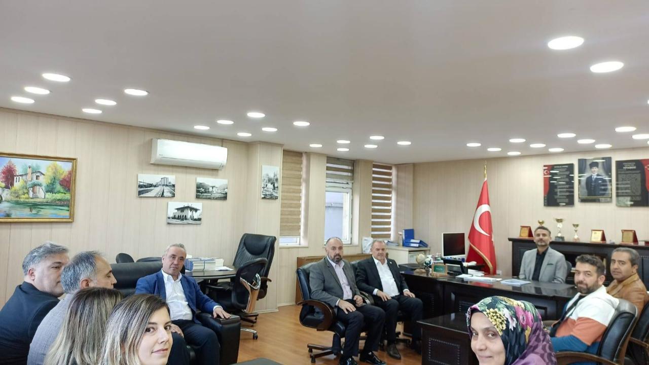 EĞİTİM BİR-SEN’DEN DESTEK ZİYARETİ