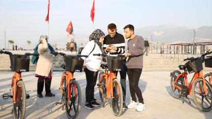 Elektirikli Bisikletler Sahaya İndi