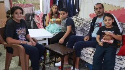 Engelli Eşi Ve 4 Çocuğuna Bakıyor