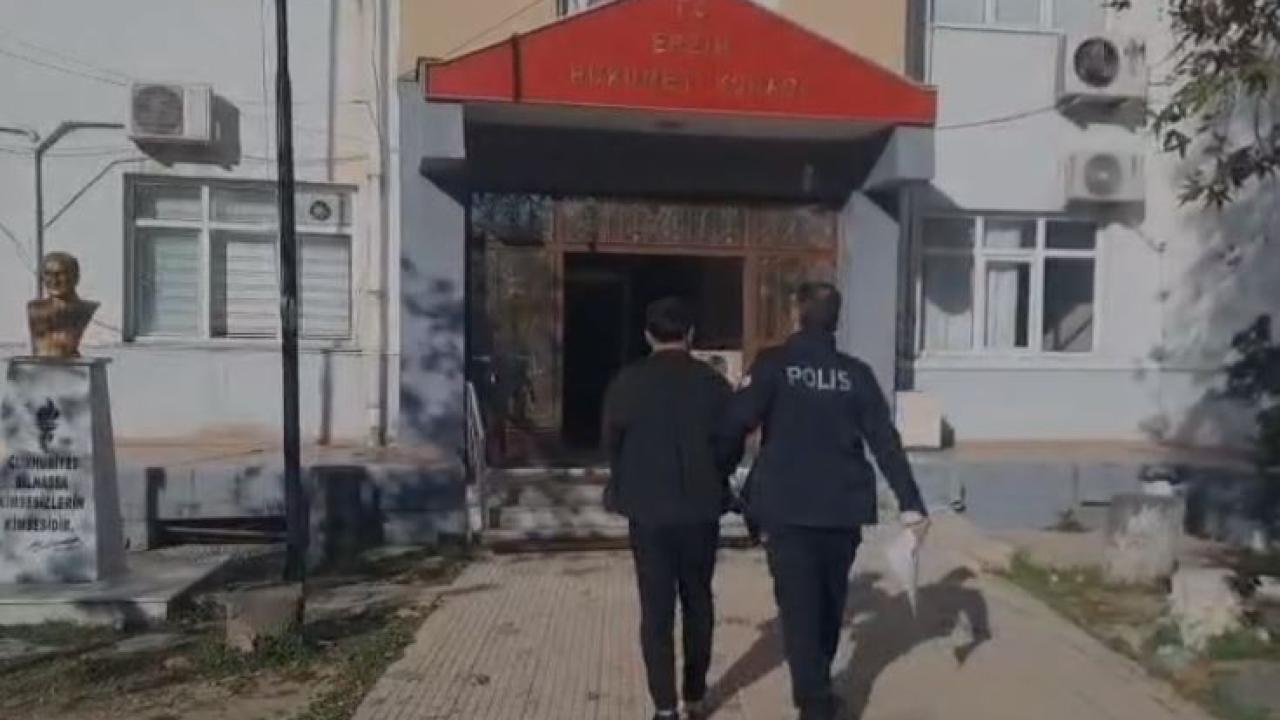 Evinden Tabanca ve Mermiler Çıktı, Tutuklandı