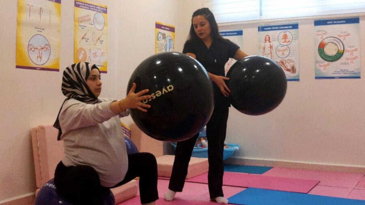 Gebe Okulu Eğitimleri Yoğun İlgiyle Sürüyor