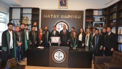 Genç Avukatlar Meslek Yemini Ederek Cübbe Giydi