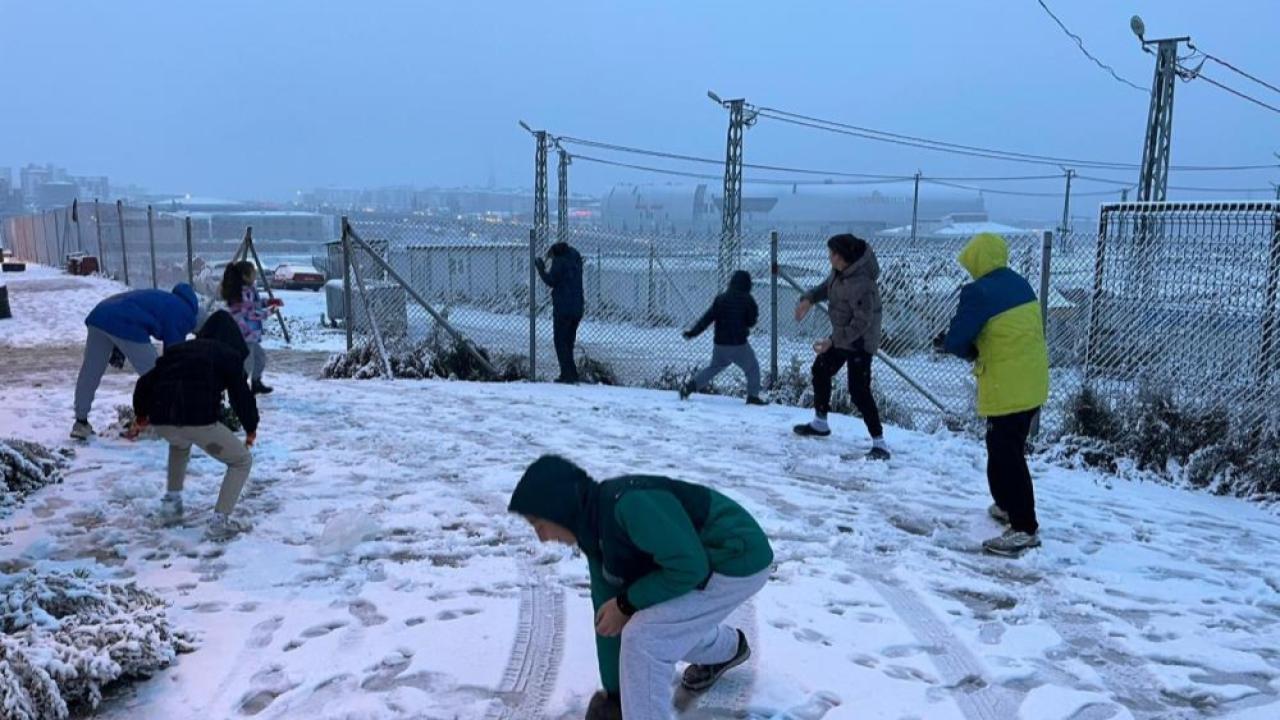 Hatay Beyaza Büründü