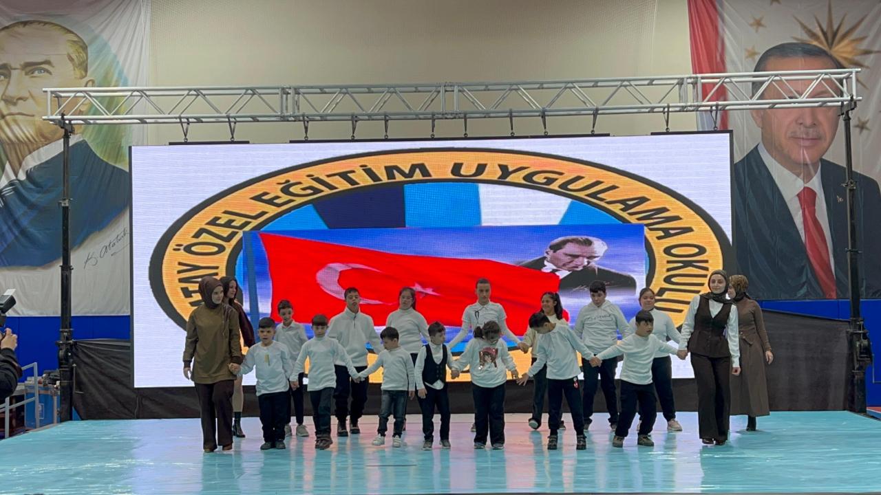 Hatay Özel Eğitim Uygulama Okulu Öğrencileri Şov Yaptı