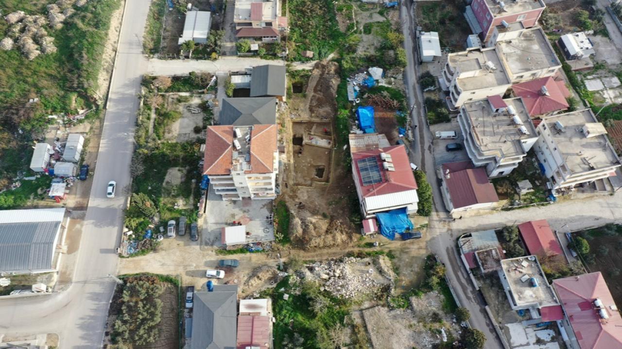 Hatay'da temel kazısında Geç Antik Çağ'a ait mozaik bulundu