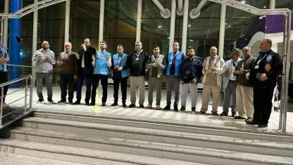 Hatay’dan Umre Yolcuları Dualarla Uğurlandı