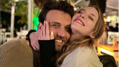 Hayal Köseoğlu evleniyor! Doğum gününde Nezir Çınarlı’dan romantik teklif