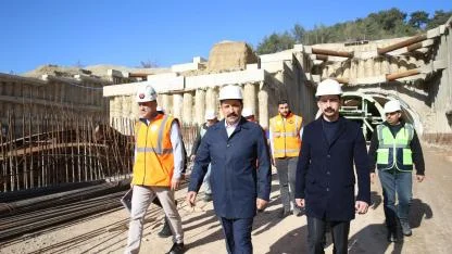 İskenderun-Topboğazı Otoyolu'nda Çalışmalar Sürüyor