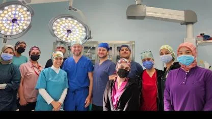 İzsiz Ameliyat Tekniği V-NOTES ile 3 Hastaya Başarılı Cerrahi Müdahale