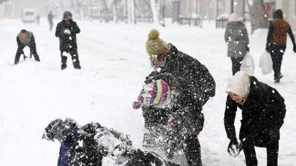 Kar Yağışı Nedeniyle Okullar Tatil Edildi!