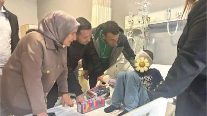 Küçük Amir’e Şefkat Ziyareti