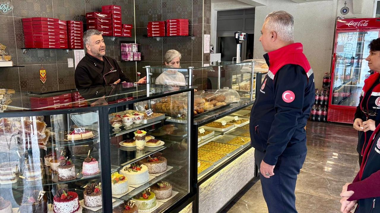 Market, Büfe ve Pastaneler Mercek Altında