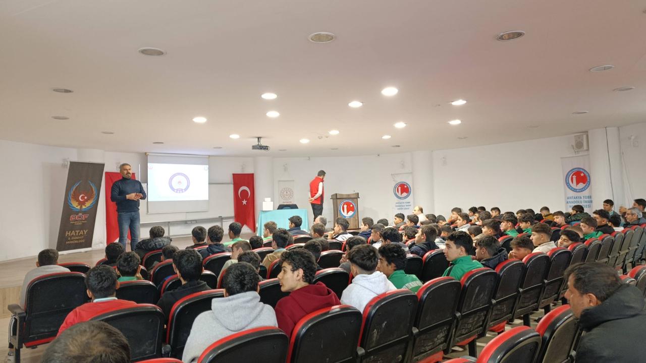 Öğrencilere Terörle Mücadelede Farkındalık Eğitimi