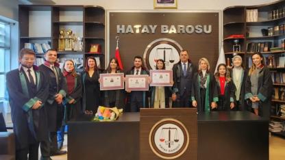 Oktay, Özlem ve Buket Avukatlığa Adım Attı