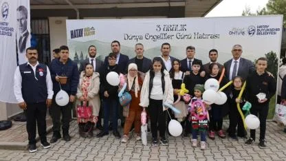 Özel Öğrenciler Sahne Aldı, Emekleriyle Göz Doldurdu